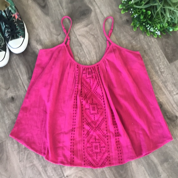Billabong Tops - BILLABONG Pink eyelet lace tank